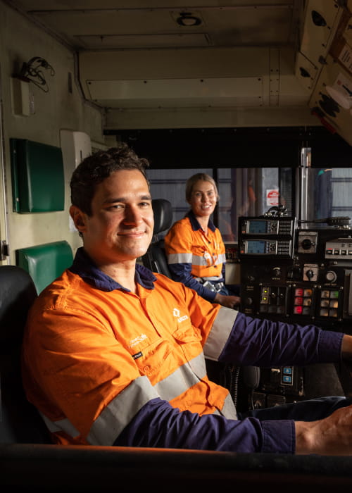 train-drivers-in-loco-cab-featured-card