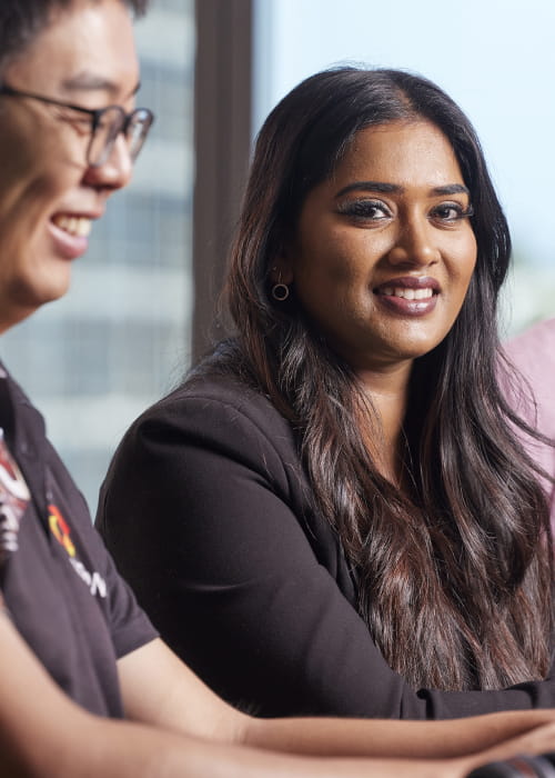 corporate-graduates-table-featured-card