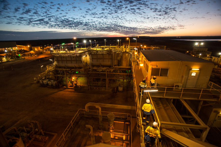 shift-change-mount-weld-facilities-lynas-customer
