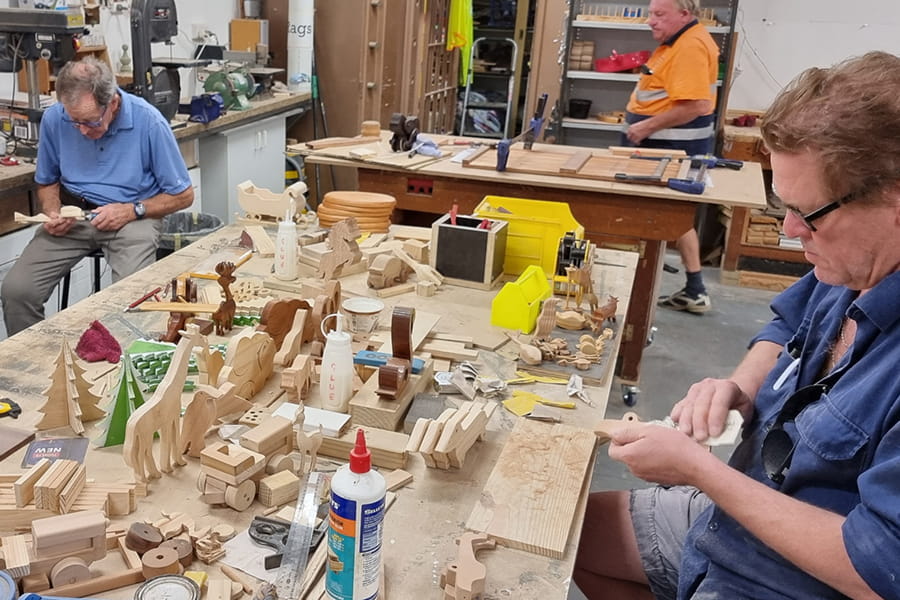newcastle-mens-shed-woodworking