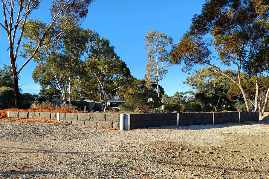 scounts-sa-retaining-wall