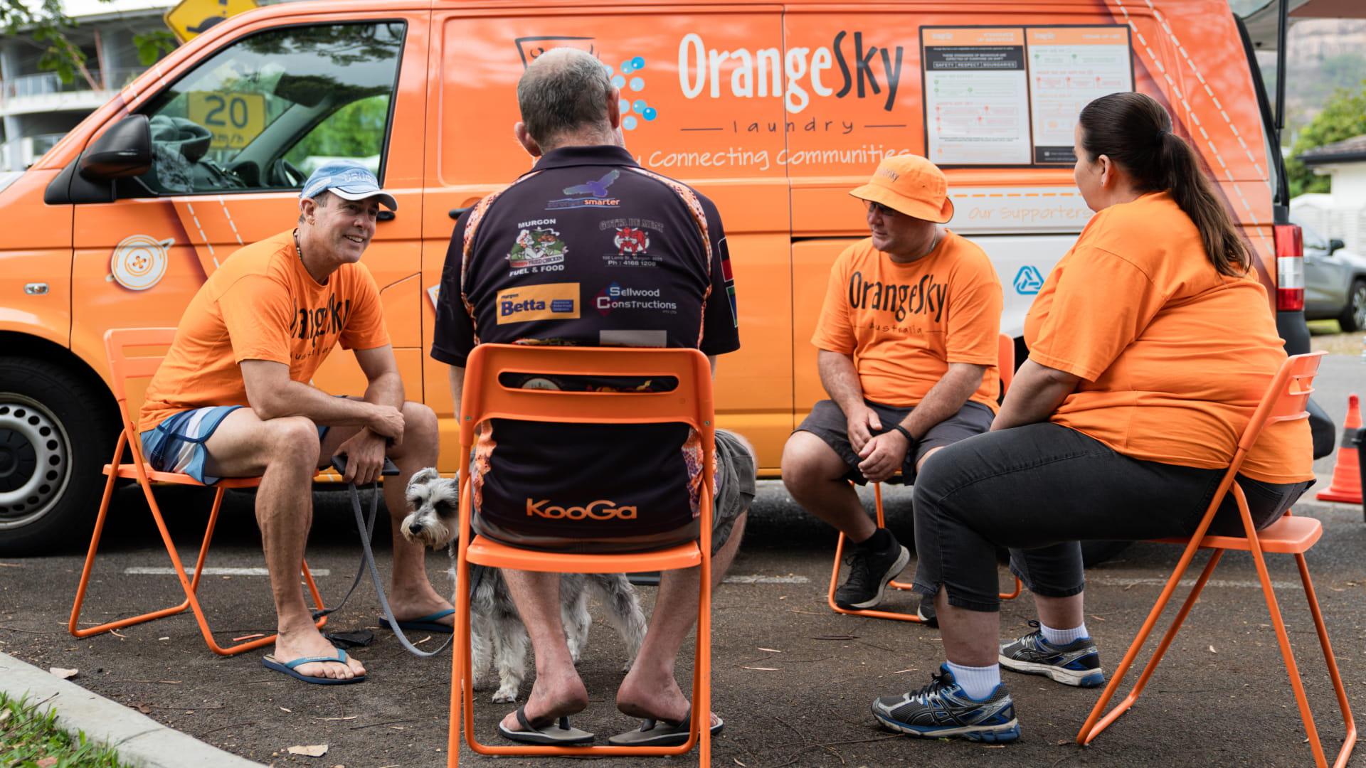 orange-sky-volunteers-with-van-townsville-header-banner