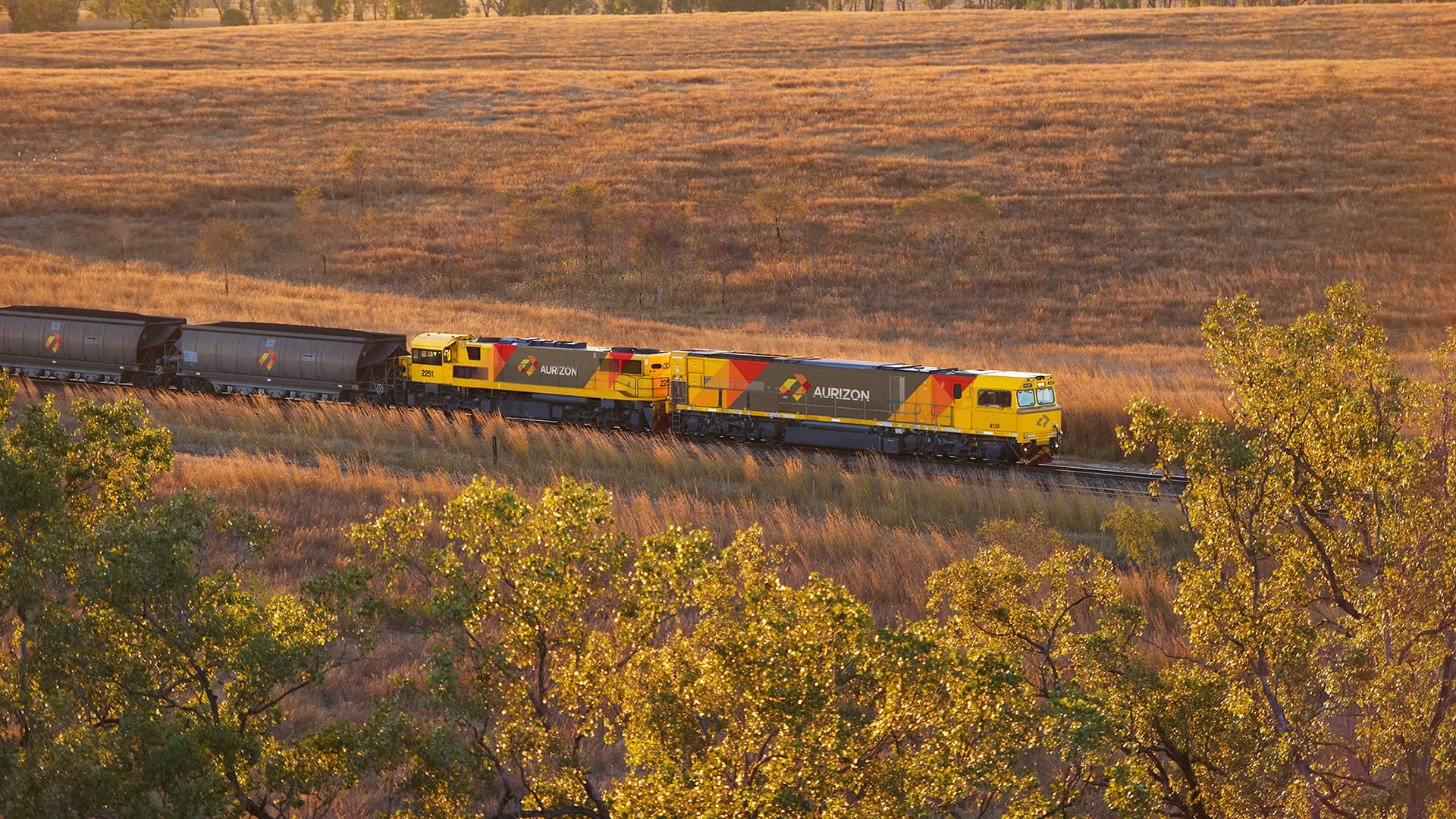 aurizon-coal-train-cqcn