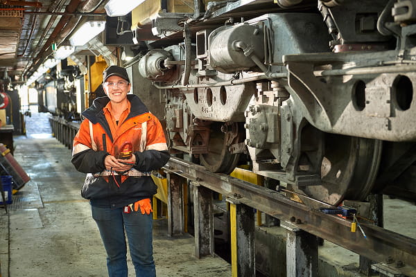 employee-locomotive-maintenance-toowoomba-card-collection