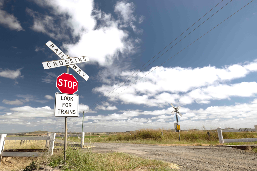 regional-level-crossing