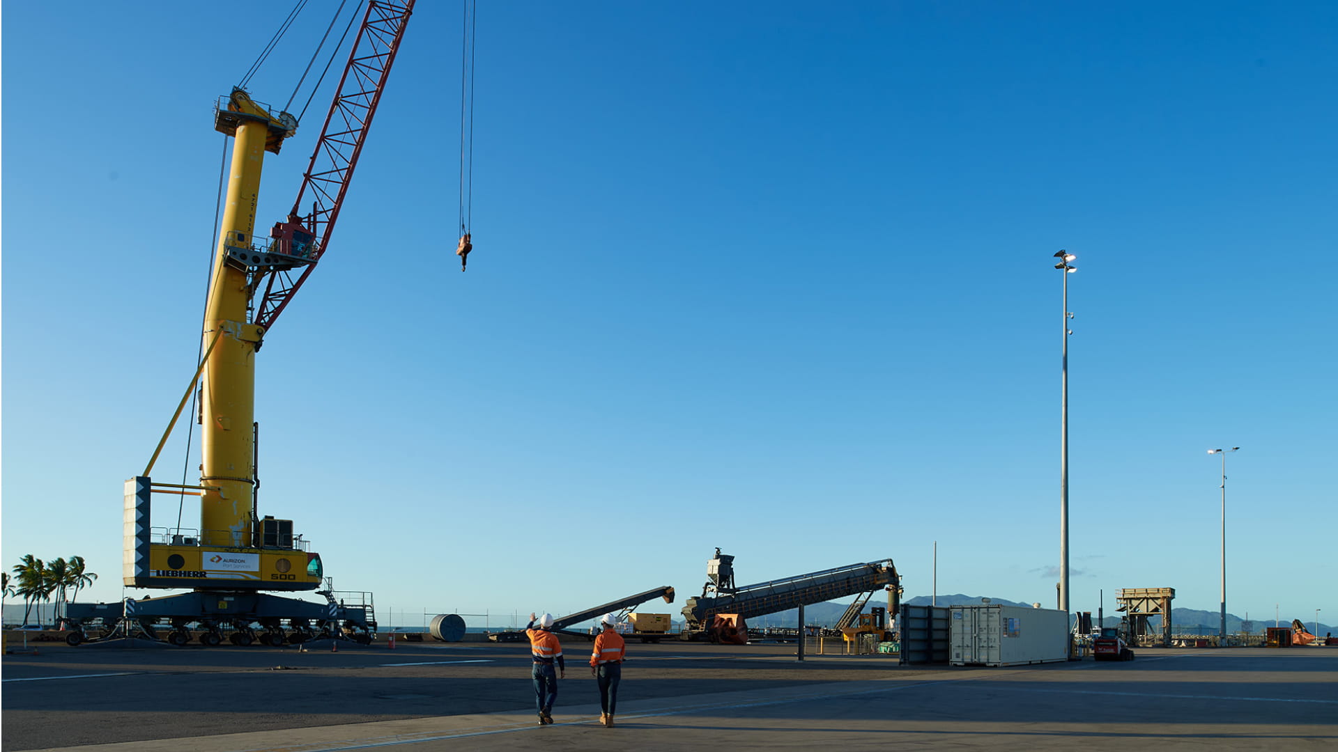 aurizon-crane-port-header-banner