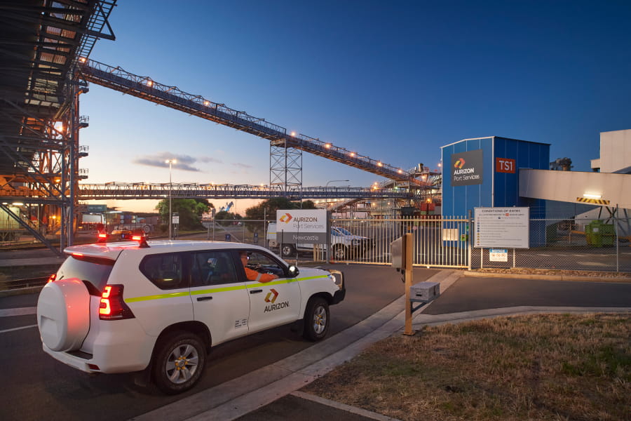 aurizon-vehicle-aurizon-port-services-newcastle